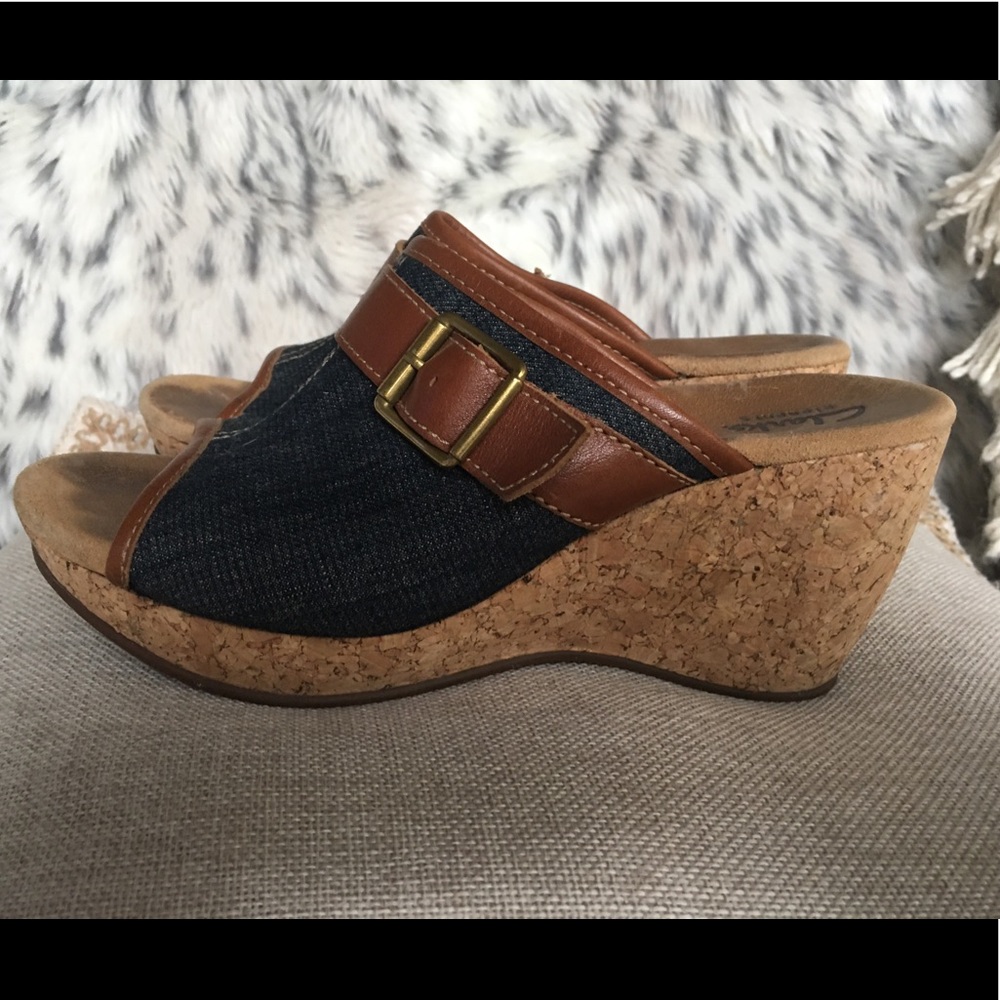 Clark’s denim sandel